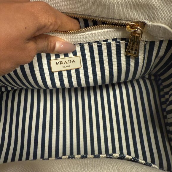 Prada Small White Canapa Logo Tote w/ Strap & Authenticity Certificate Card - Picture 13 of 16